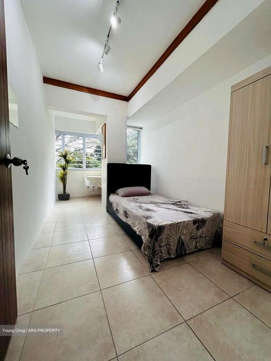 Pine Grove (D21), Condominium #526289631